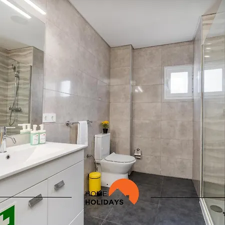 #227 Sunflower Flat By Holidays Appartement *